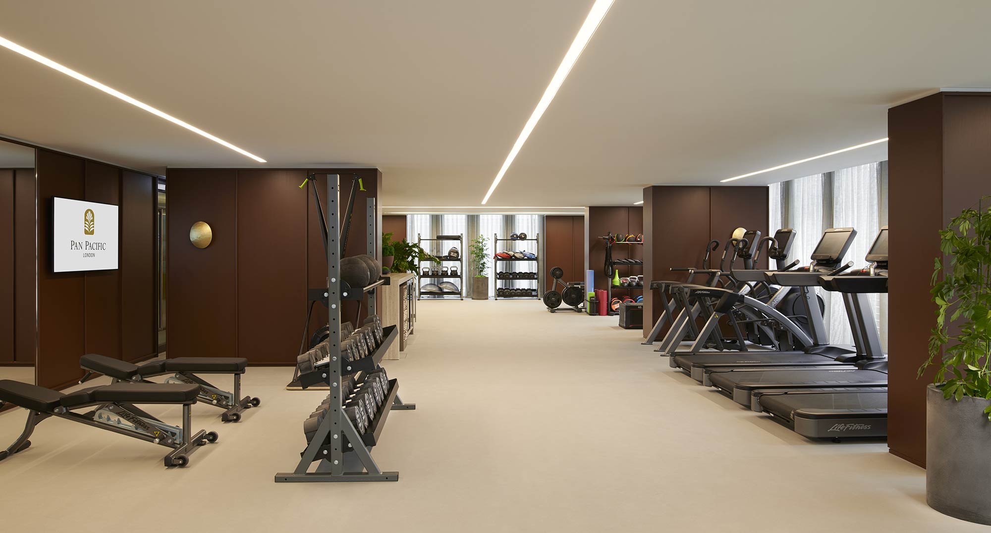  Gym located in Pan Pacific London